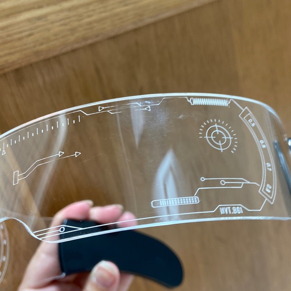 LED color changing translucent glasses with sturdy plastic material. One size. - Picture 12 of 16